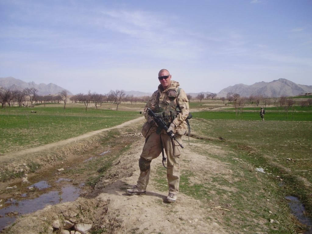 Jonathan Bouter tijdens zijn uitzending in Afghanistan in 2008